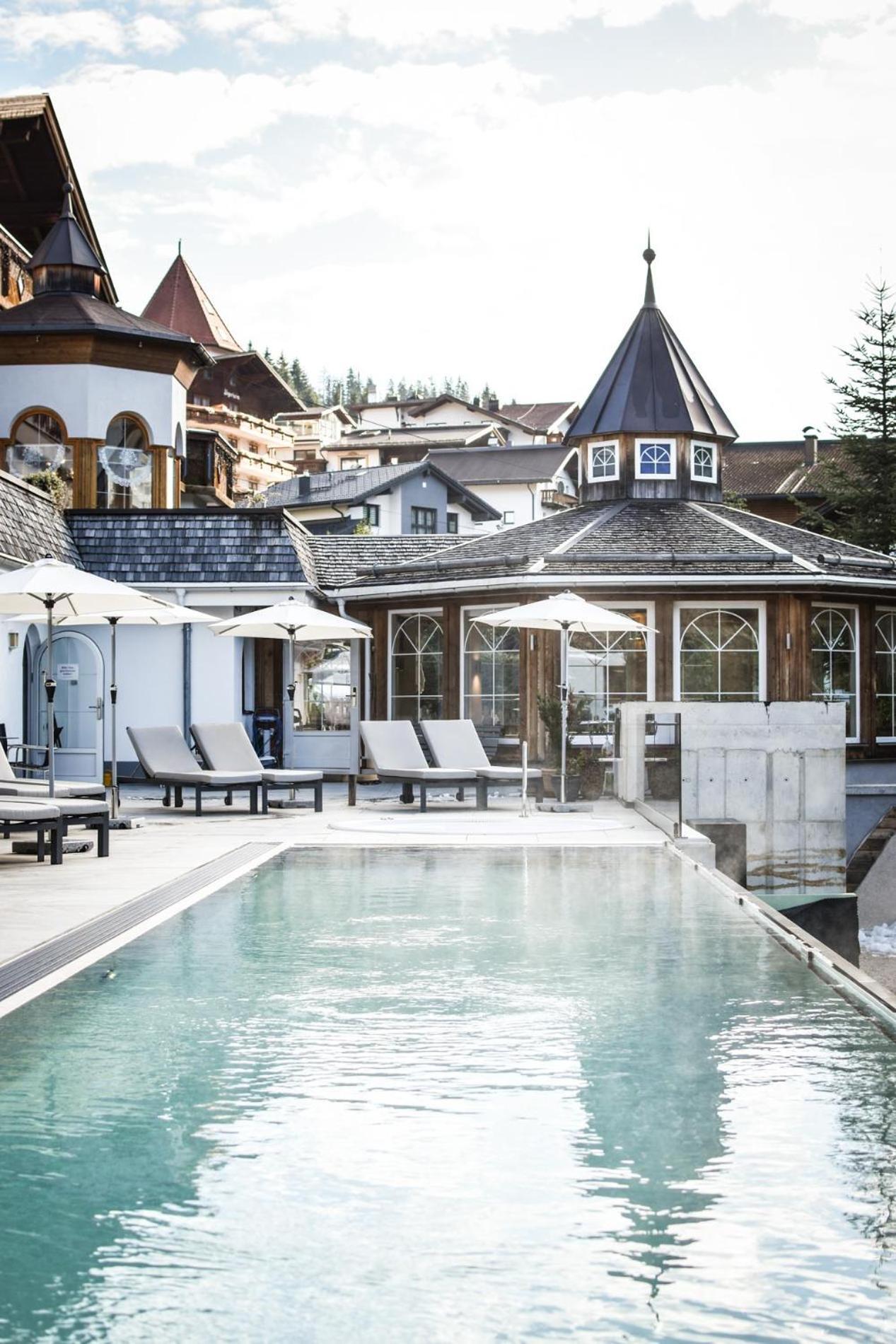 Berghotel Almrausch Berwang Bagian luar foto
